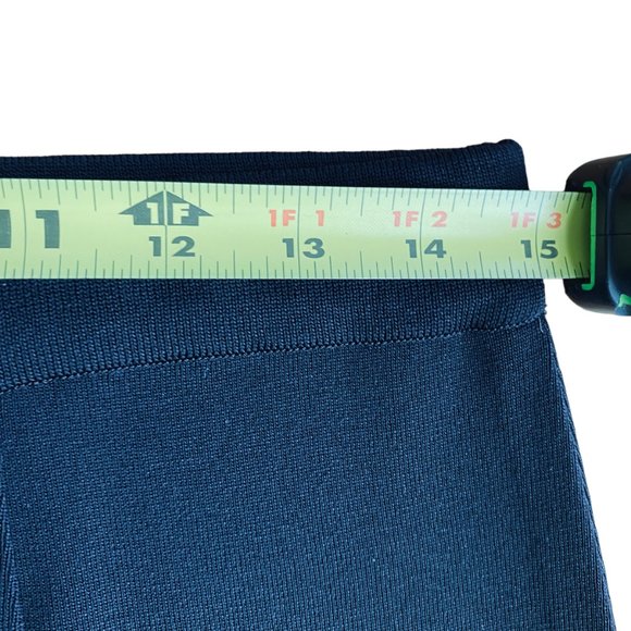 Exclusively Misook Size Small Knit Pull On Skirt Black - Picture 8 of 13